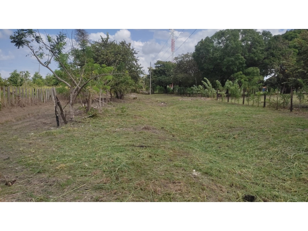 SE VENDE TERRENO EN SANTA CLARA CERCA DE RIO HATO - 2