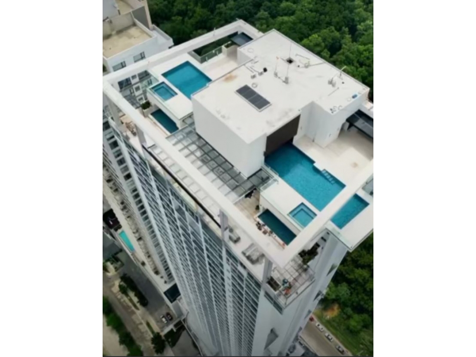 SE VENDE APARTAMENTO EN PH IVY SANTA MARIA