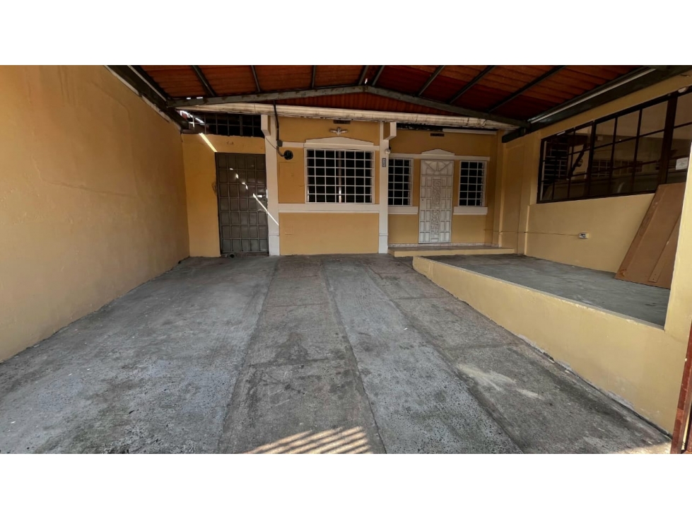 SE VENDE CASA EN PUERTA DEL ESTE - 4