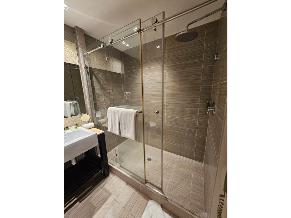 SE VENDE UNIDAD HOTELERA EN EL MEGAPOLIS - 6