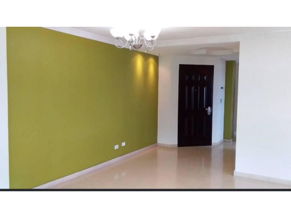 SE VENDE APARTAMENTO EN HATO PINTADO