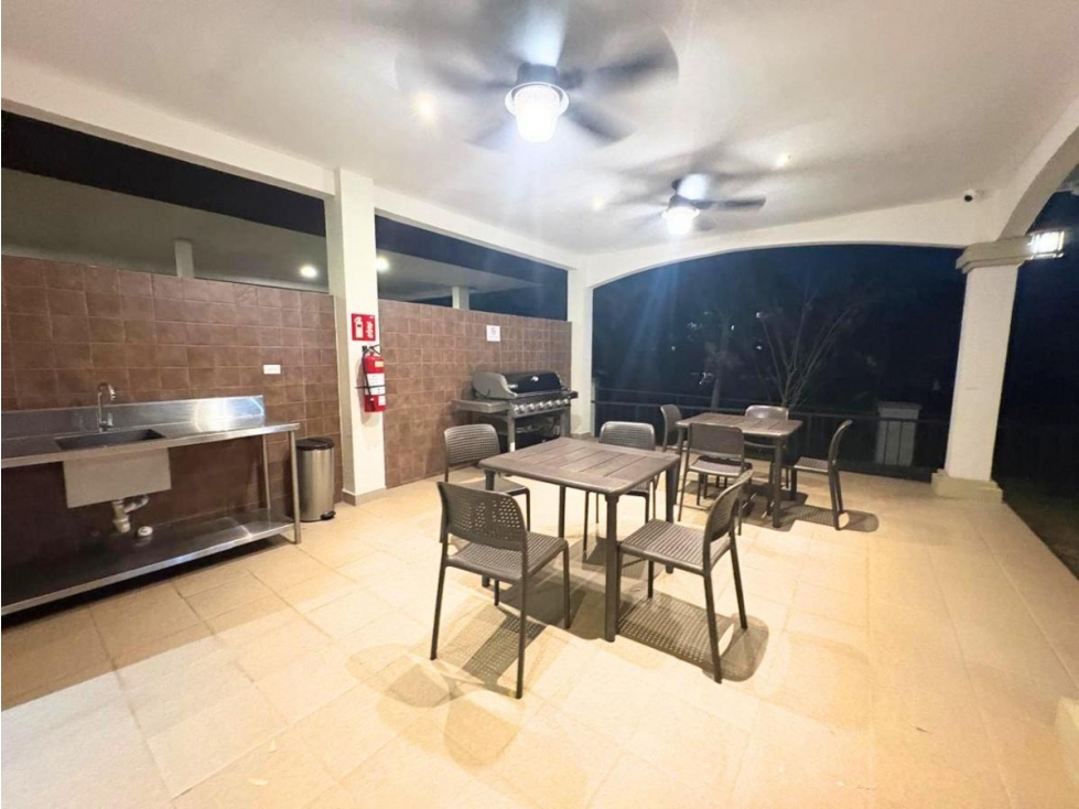 Se vende propiedad en Embassy village — foto 6