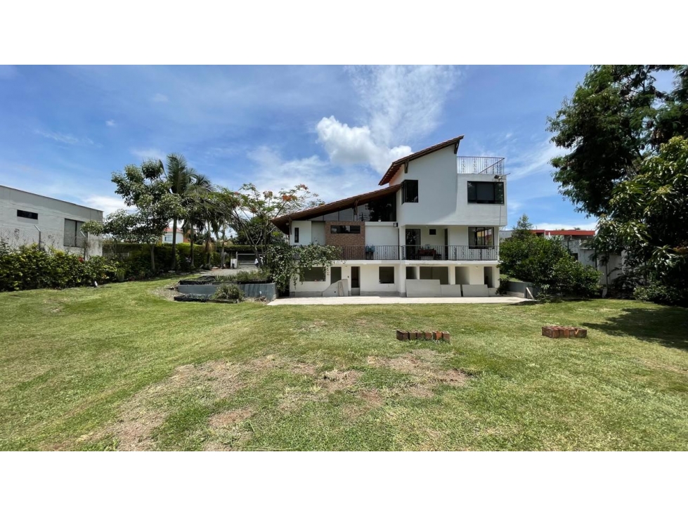 CASA PARA VENTA EN CONDOMINIO SECTOR CERRITOS PEREIRA