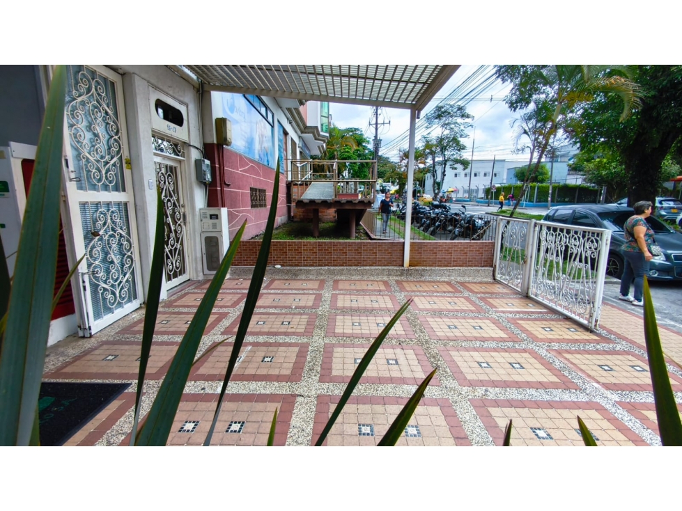 LOCAL COMERCIAL EN ALQUILER SANTA MONICA DOSQUEBRADAS - 2