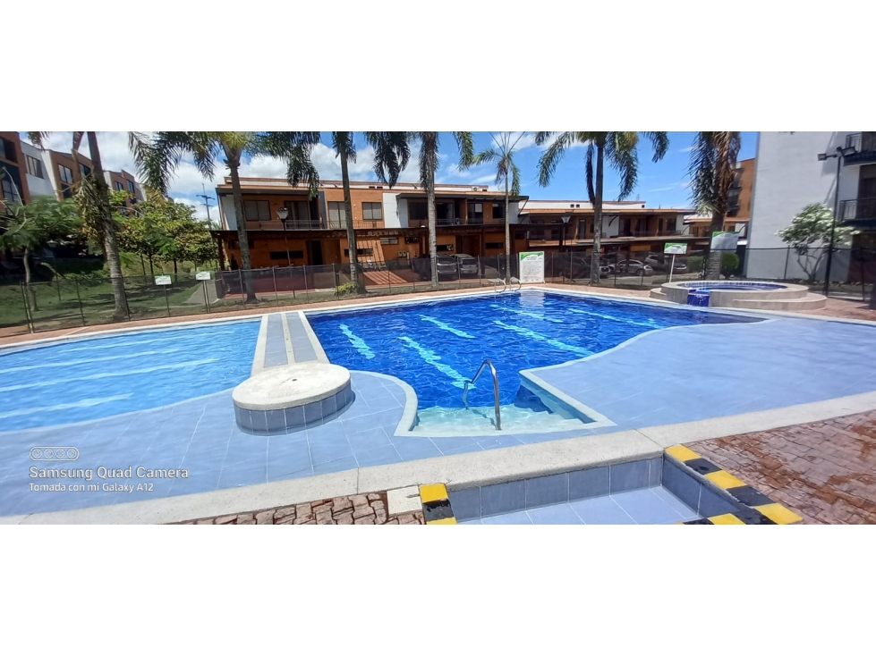 CASA EN VENTA SECTOR UNICENTRO PEREIRA