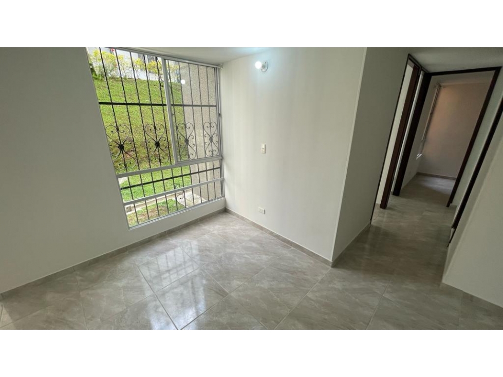 APARTAMENTO EN VENTA SECTOR LA GIRALDA DOSQUEBRADAS — foto 5
