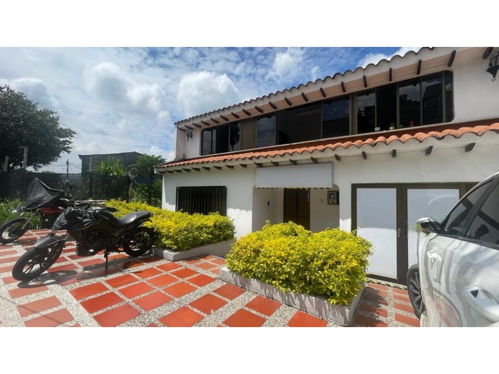 CASA COMERCIAL EN VENTA SECTOR MARAYA PEREIRA