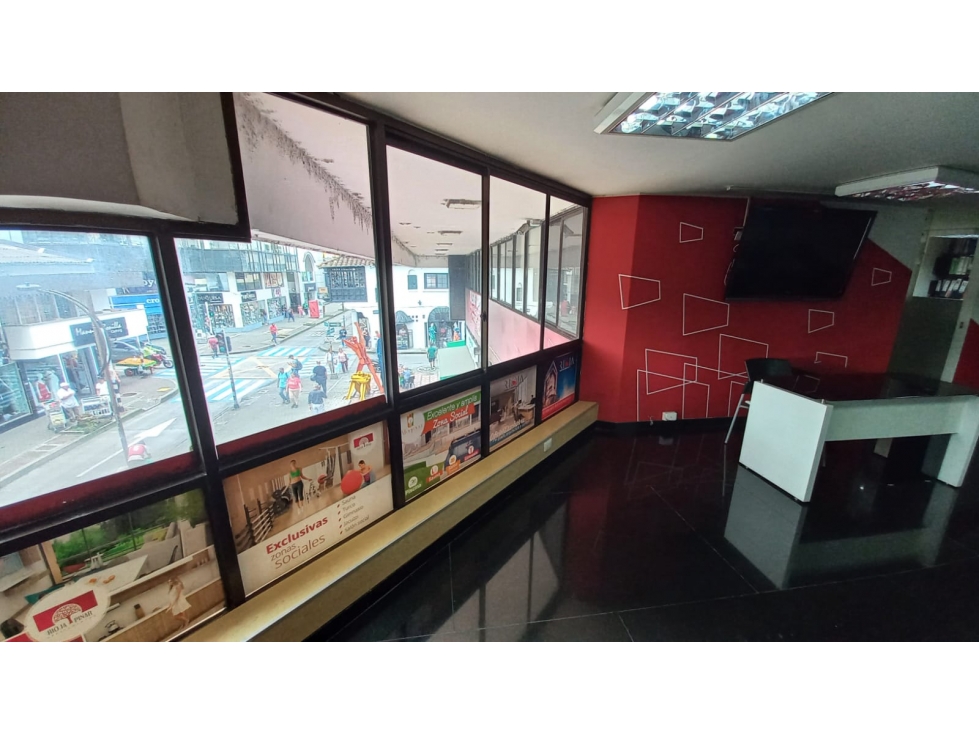 OFICINA PARA LA VENTA EN CARRERA PRINCIPAL DEL CENTRO DE PEREIRA — foto 6