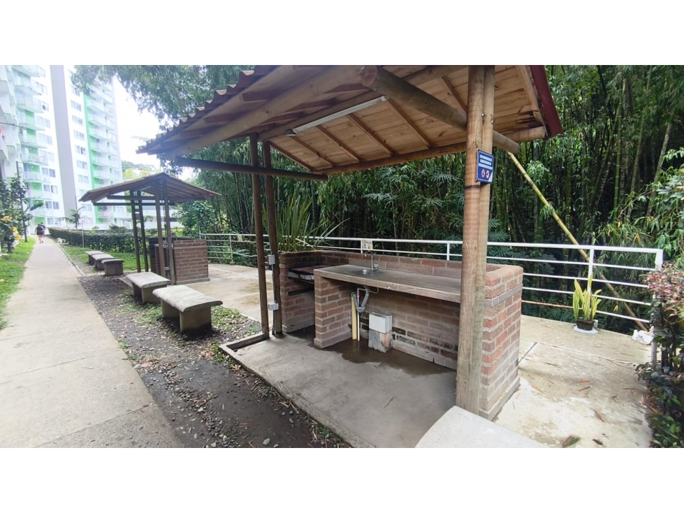 APARTAMENTO SIN PARQUEADERO EN ALQUILER VIOLETAS DOSQUEBRADAS — foto 2