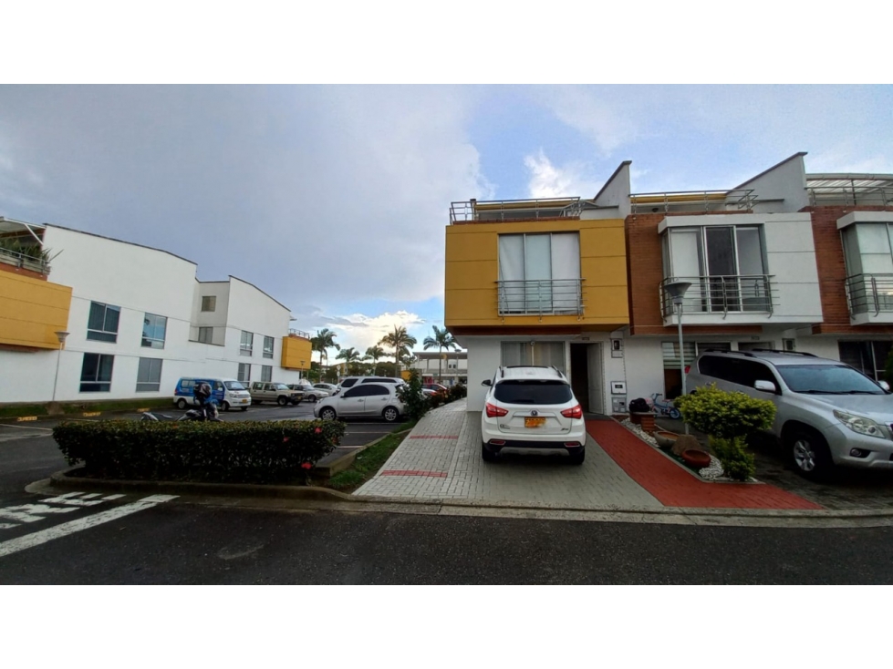 CASA PARA LA VENTA EN BULEVAR DE LAS VILLAS PEREIRA — foto 2