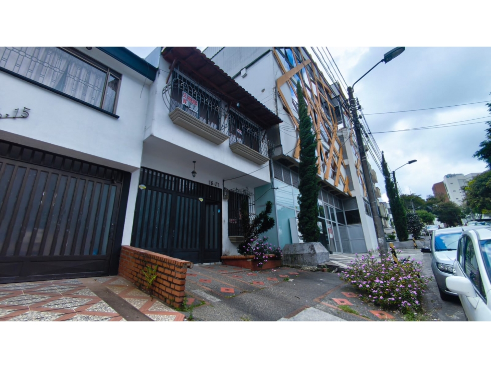 CASA EN VENTA PINARES PEREIRA