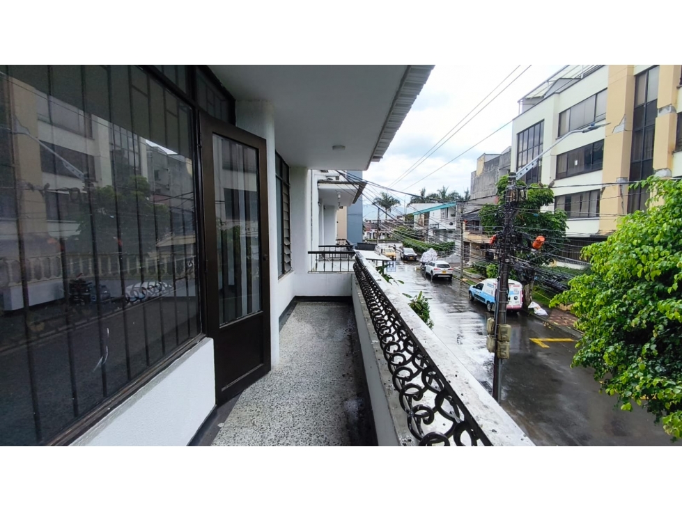 CASA EN ALQUILER Y VENTA LA ELVIRA PEREIRA