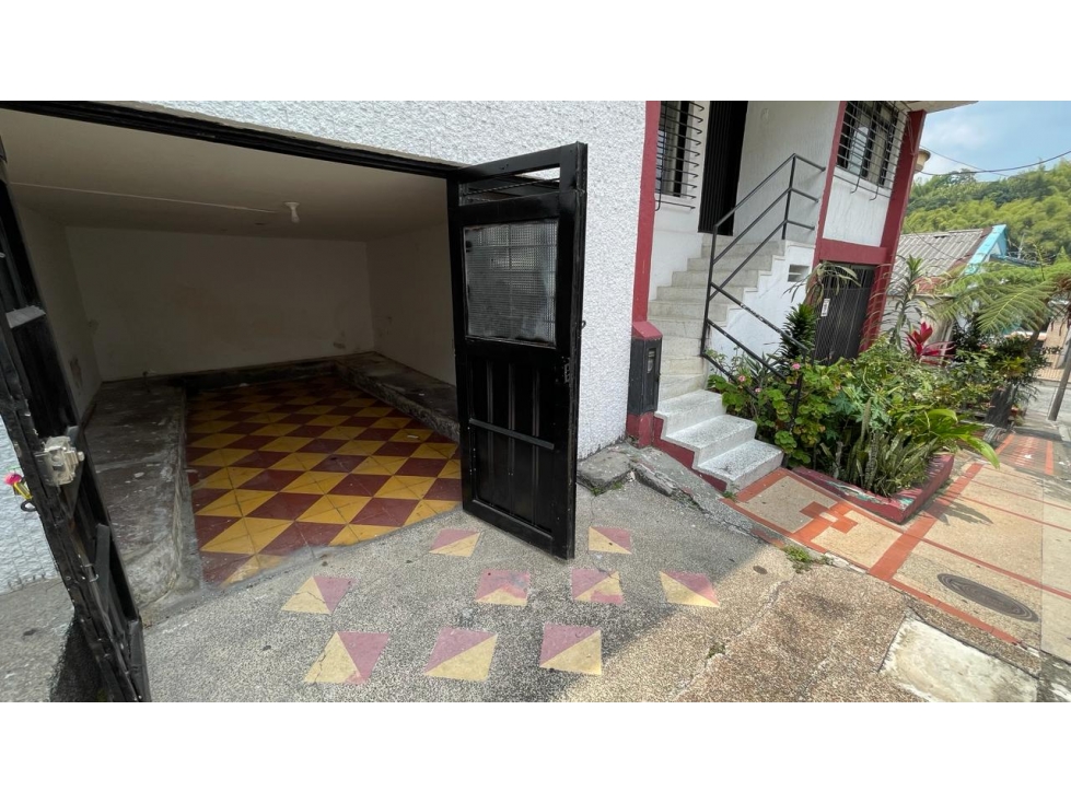 CASA CON RENTAS Y GARAJE PARA LA VENTA CENTRO DE PEREIRA — foto 4