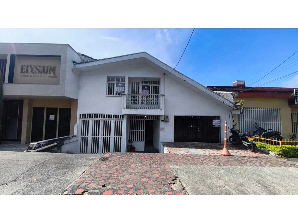 CASA COMERCIAL EN ALQUILER MARAYA PEREIRA