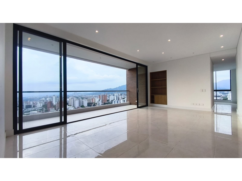 APARTAMENTO DE LUJO EN ALQUILER Y VENTA PINARES PEREIRA