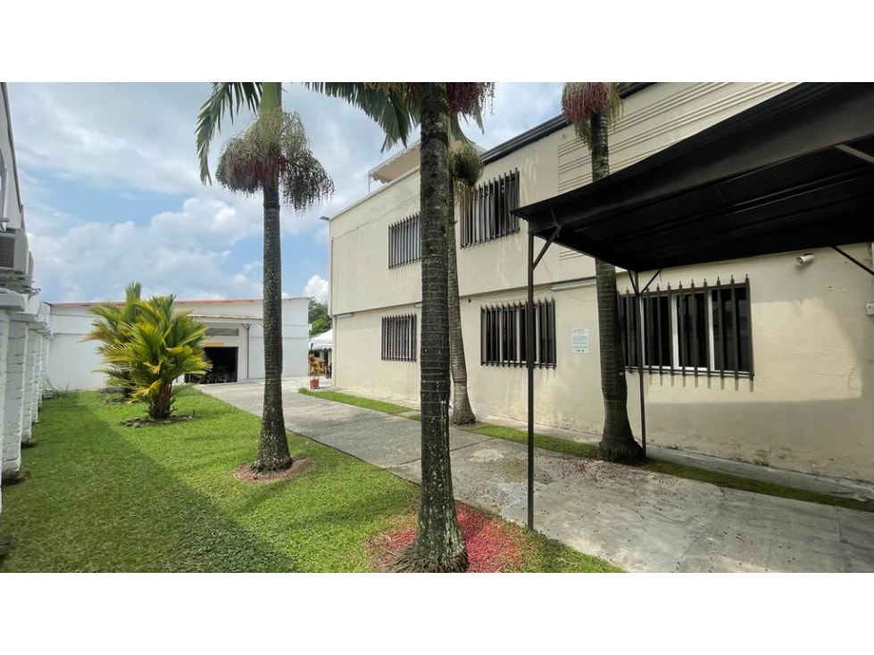 CASA LOTE PARA LA VENTA AVENIDA 30 DE AGOSTO PEREIRA — foto 3