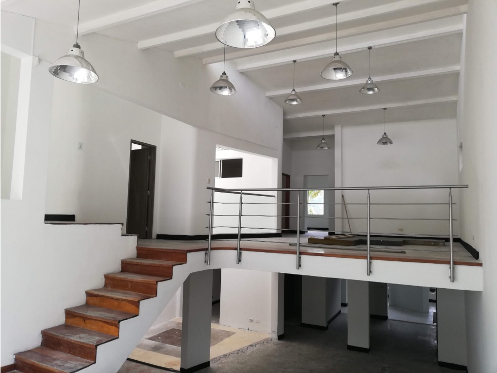 LOCAL EN ALQUILER AV 30 DE AGOSTO PEREIRA — foto 3