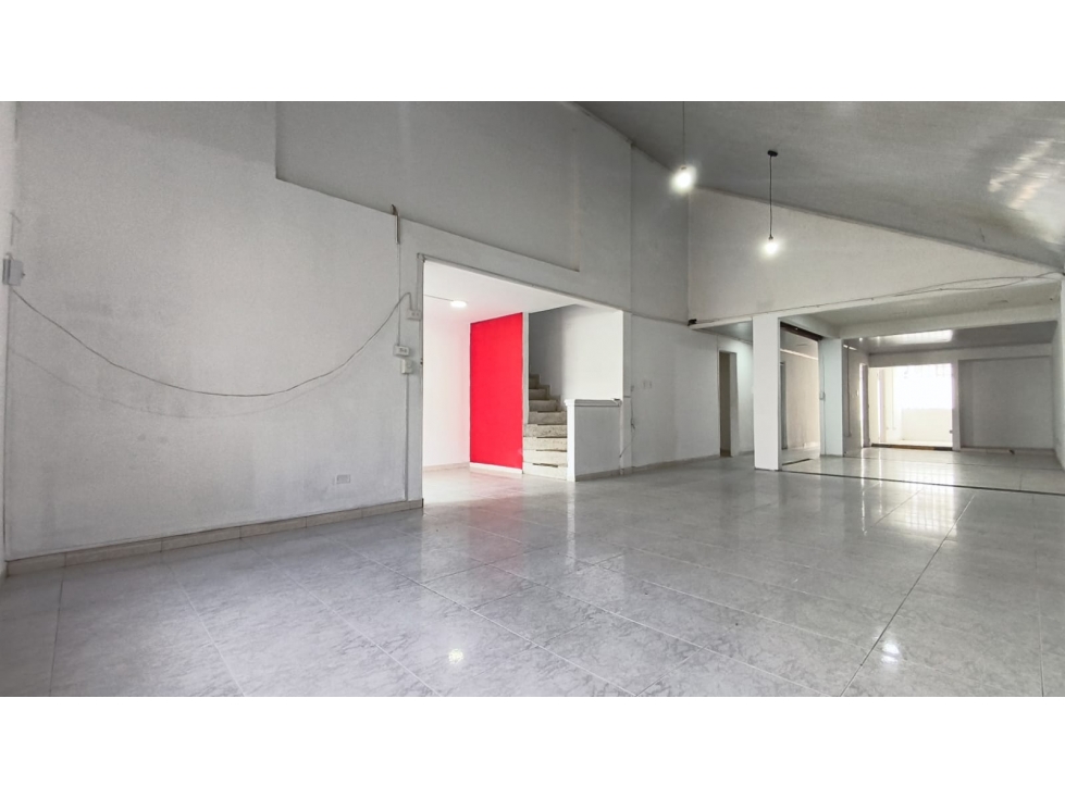 CASA COMERCIAL EN ALQUILER MARAYA PEREIRA — foto 6