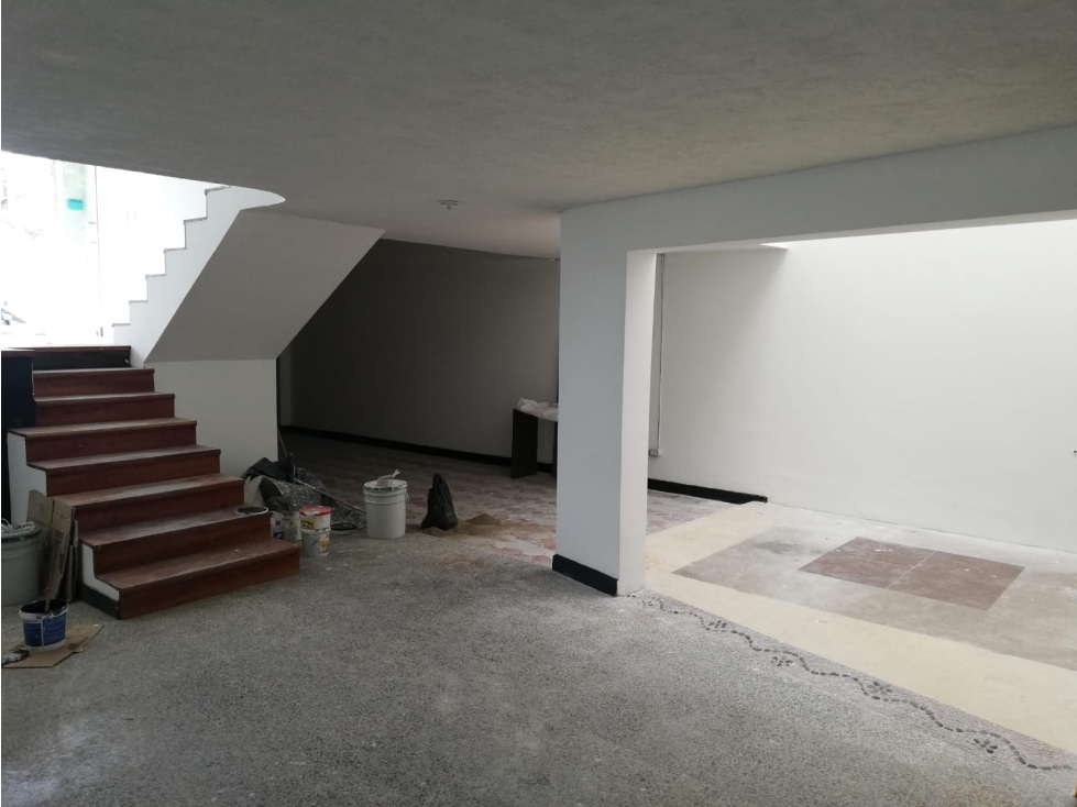 LOCAL EN ALQUILER AV 30 DE AGOSTO PEREIRA — foto 4