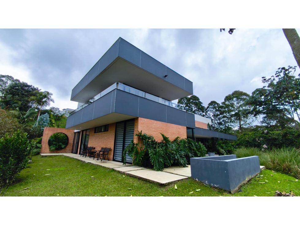 CASA CAMPESTRE EN VENTA ALTOS DE BARILOCHE EL JORDAN PEREIRA — foto 4