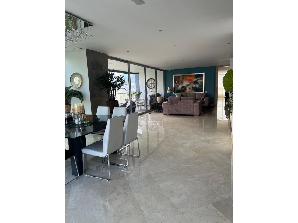 Apartamento en Venta en El Poblado - Loma de Los González — foto 2
