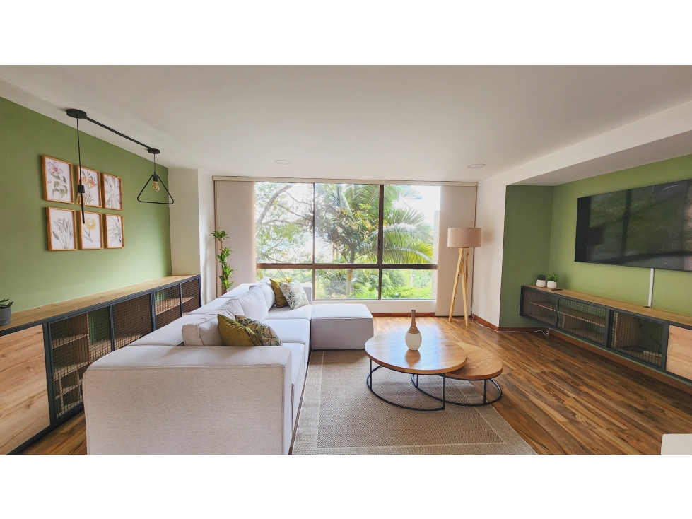 Apartamento amoblado.en RENTA - Poblado. Loma de Los González — foto 2