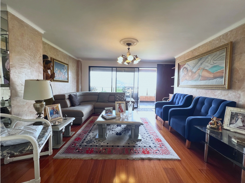 Apartamento clásico de 221 m² en Castropol — foto 4