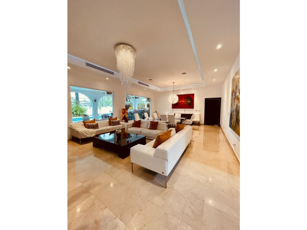 Venta - Casa en Royal Pacific, Costa del Este