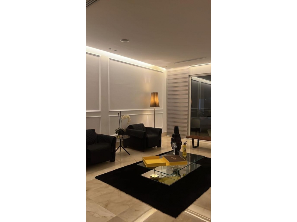 Venta - Apartamento en The Reserve, Santa Maria — foto 2