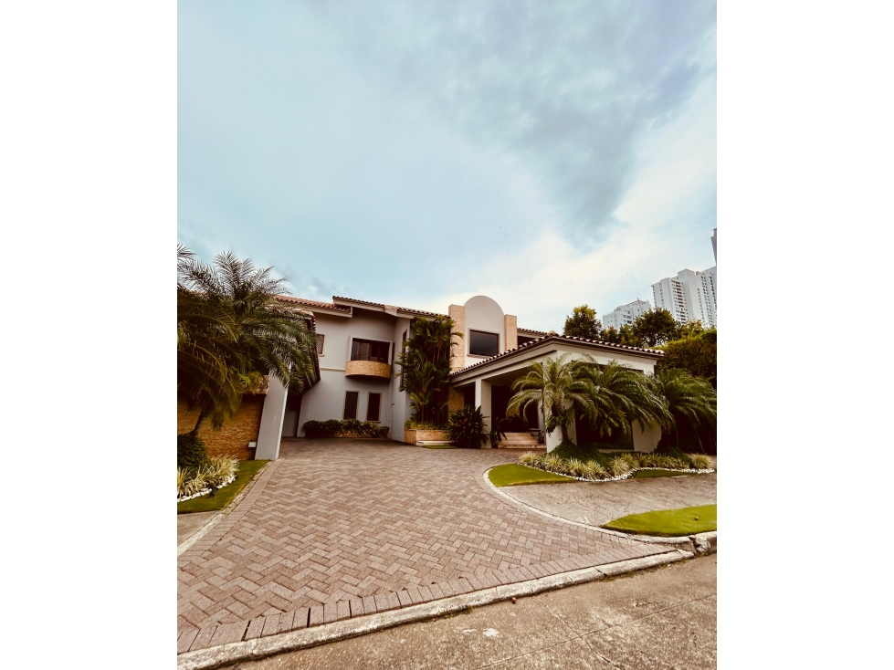 Venta | Alquiler - Casa en Balmoral, Costa del Este