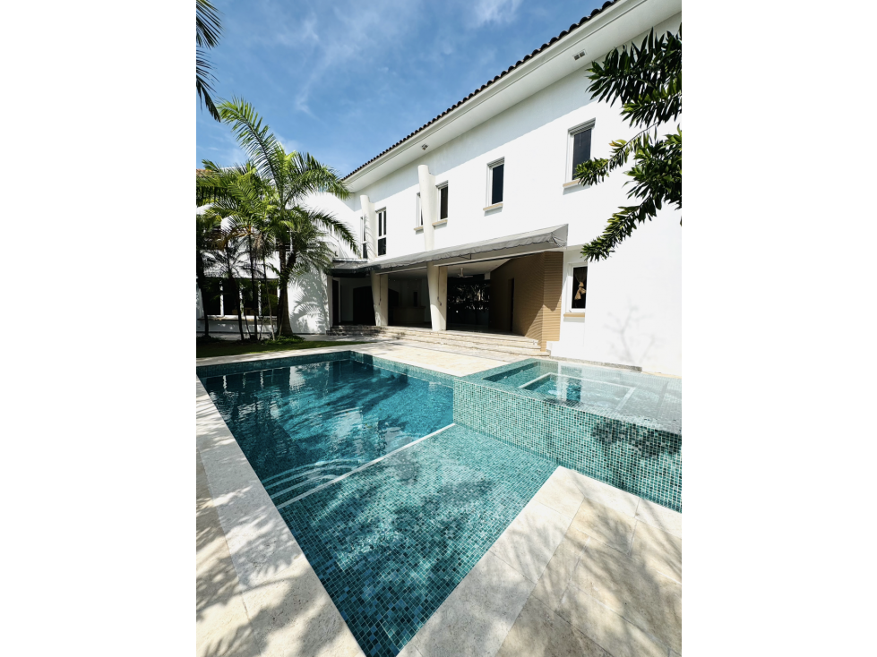 Venta - Casa en Balmoral, Costa del Este