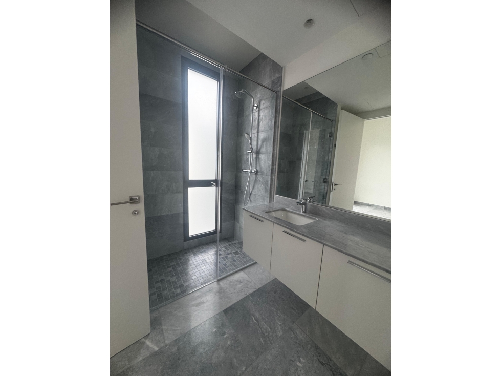 Venta - Apartamento en Upper East Tower, Costa del Este — foto 3
