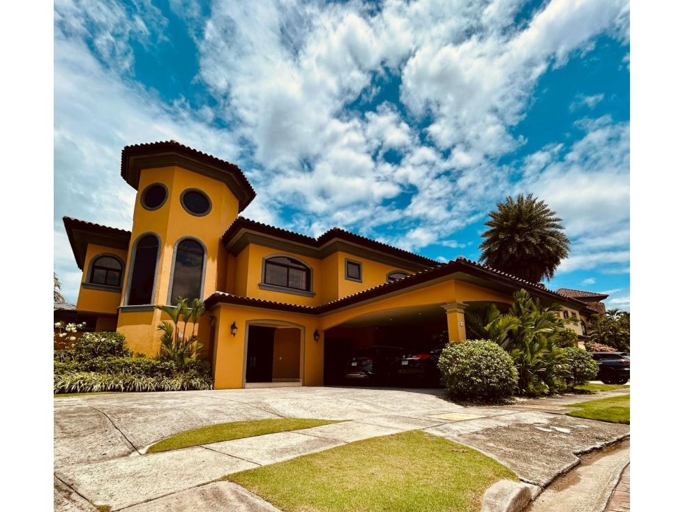 Venta | Alquiler - Casa en Antigua, Costa del Este