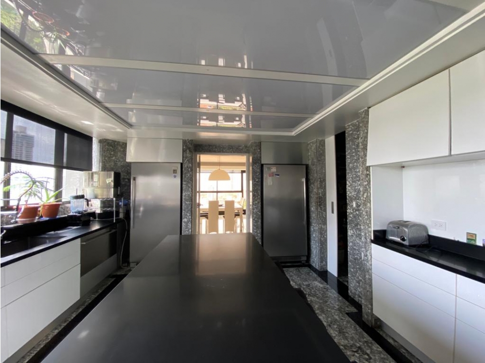 Venta - Apartamento en La Cresta — foto 2
