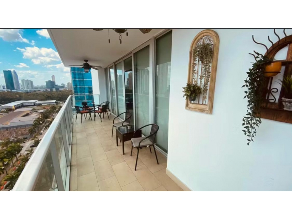 Venta - Apartamento en Latitude, Costa del Este