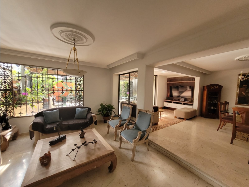 Casa de dos niveles en venta El Poblado Las Palmas Sector Hatoviejo — foto 4