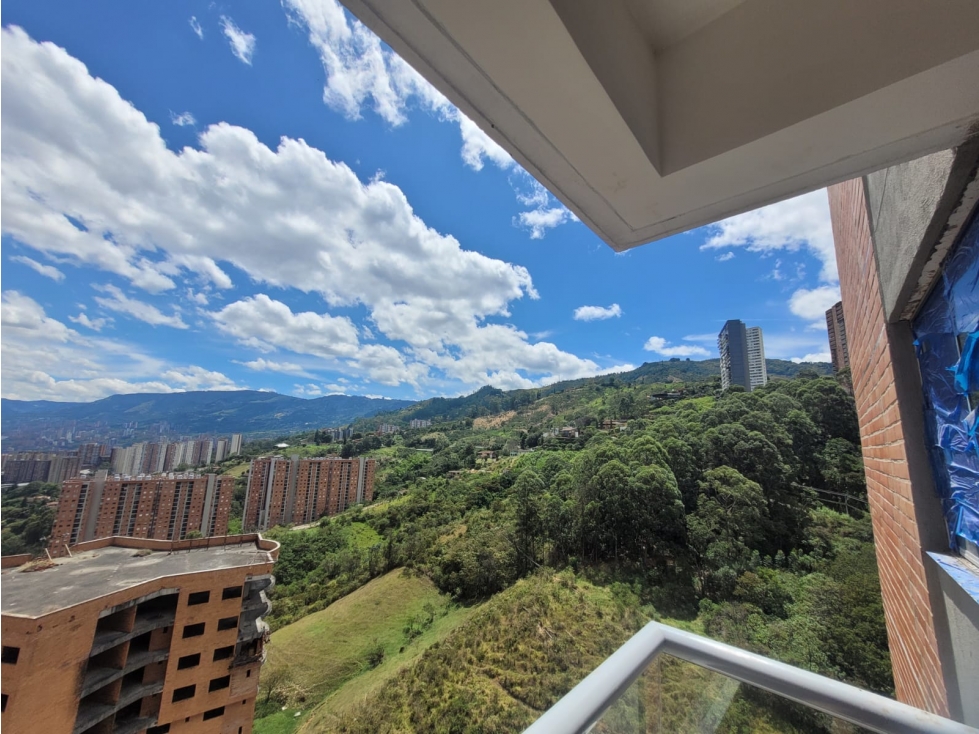 Apartamento en arriendo Sabaneta sector Las Lomitas — foto 4