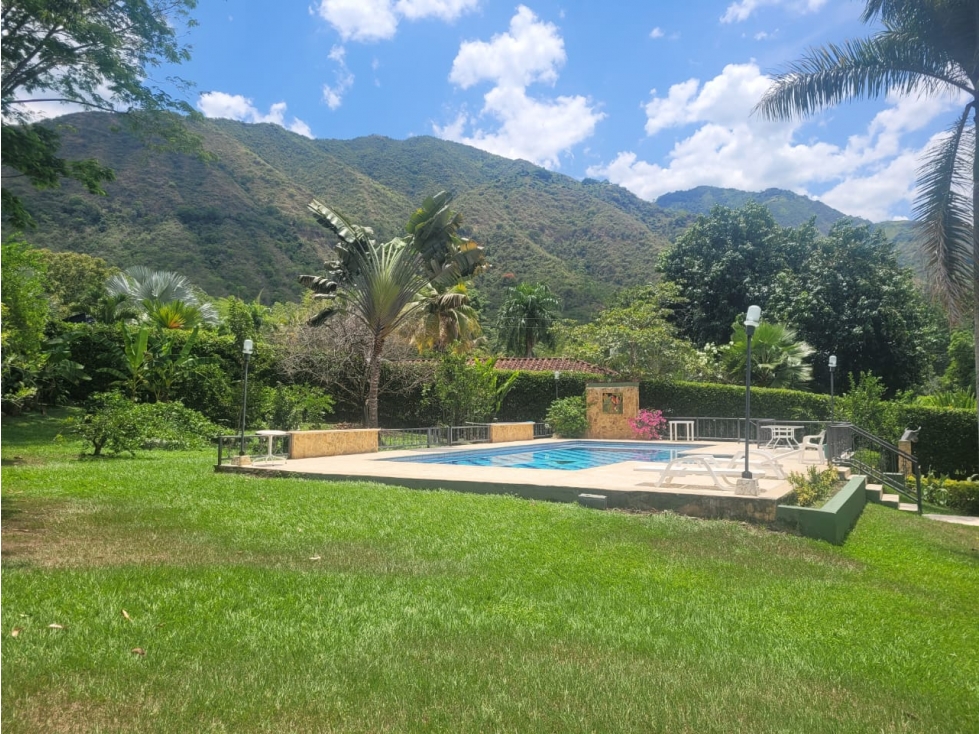 Casa finca en venta San Jerónimo Antioquia piscina y cancha privadas — foto 6
