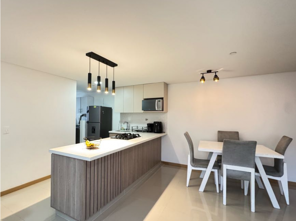 Apartamento en venta Envigado La Abadía con vista definida — foto 2