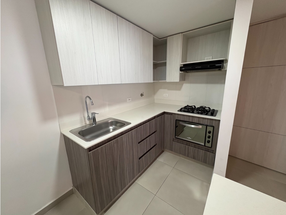 Apartamento moderno en venta Envigado Camino Verde vista a verde — foto 3