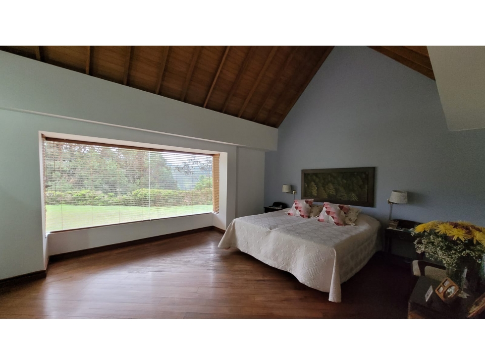 Casa en Venta Envigado Loma El Escobero vista a las montañas — foto 5