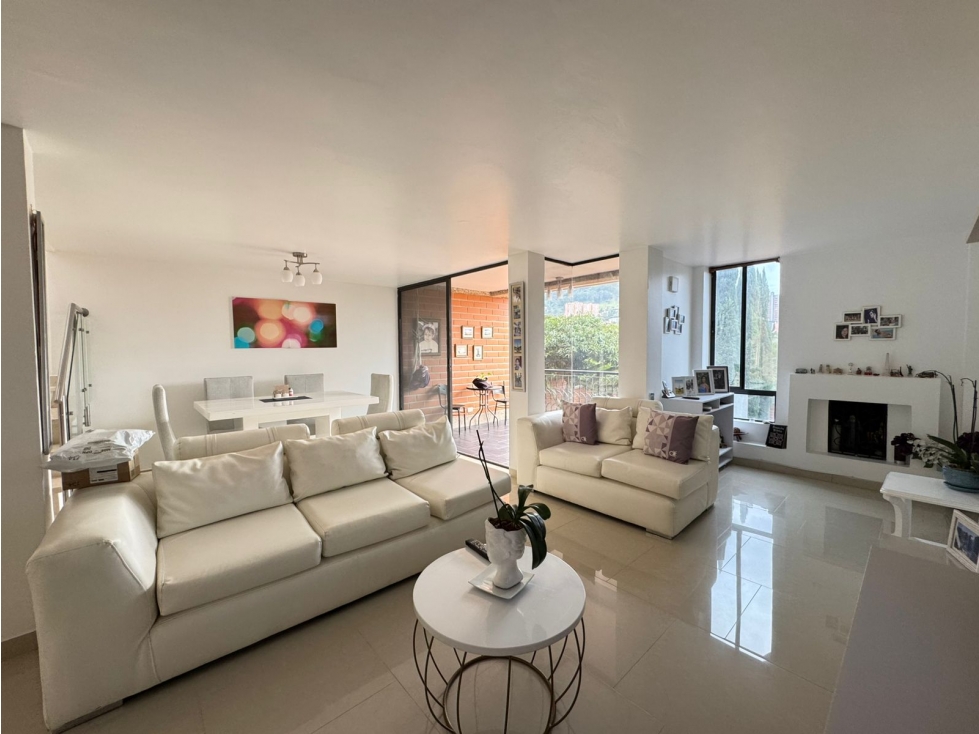 Casa remodelada en venta de 3 niveles Envigado Loma Las Brujas — foto 6