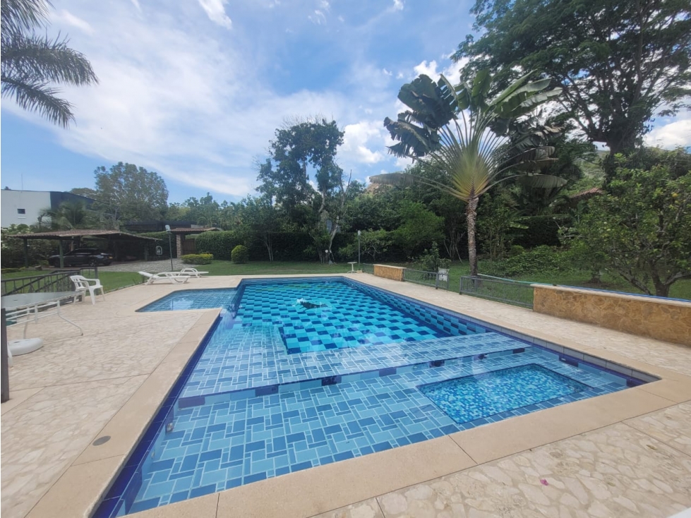 Casa finca en venta San Jerónimo Antioquia piscina y cancha privadas — foto 3