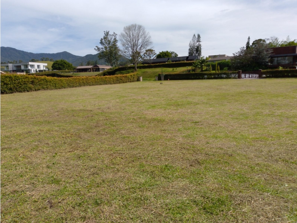 Lote en venta El Carmen de Viboral topografía plana — foto 2