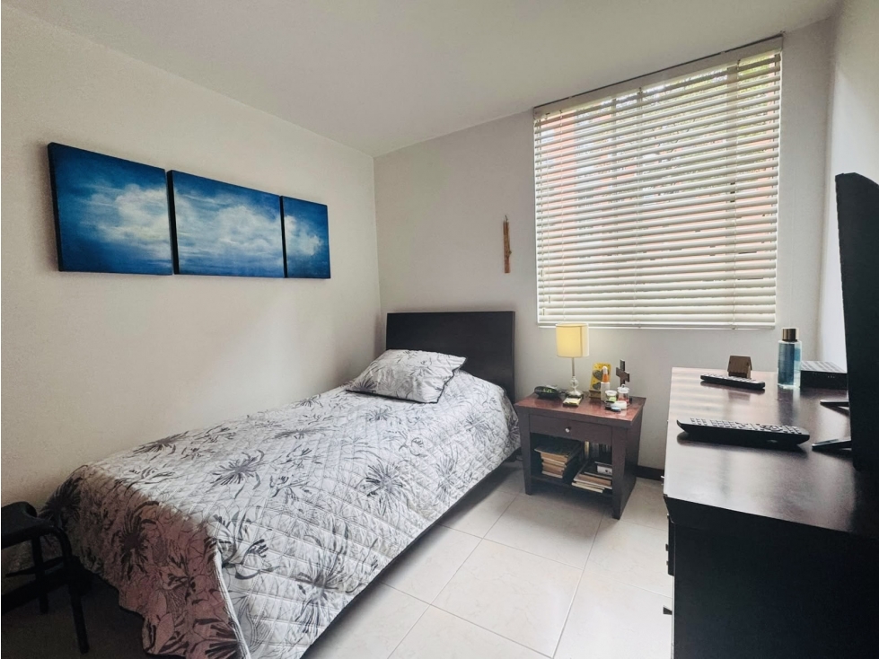 Apartamento en envigado sector cumbres — foto 5