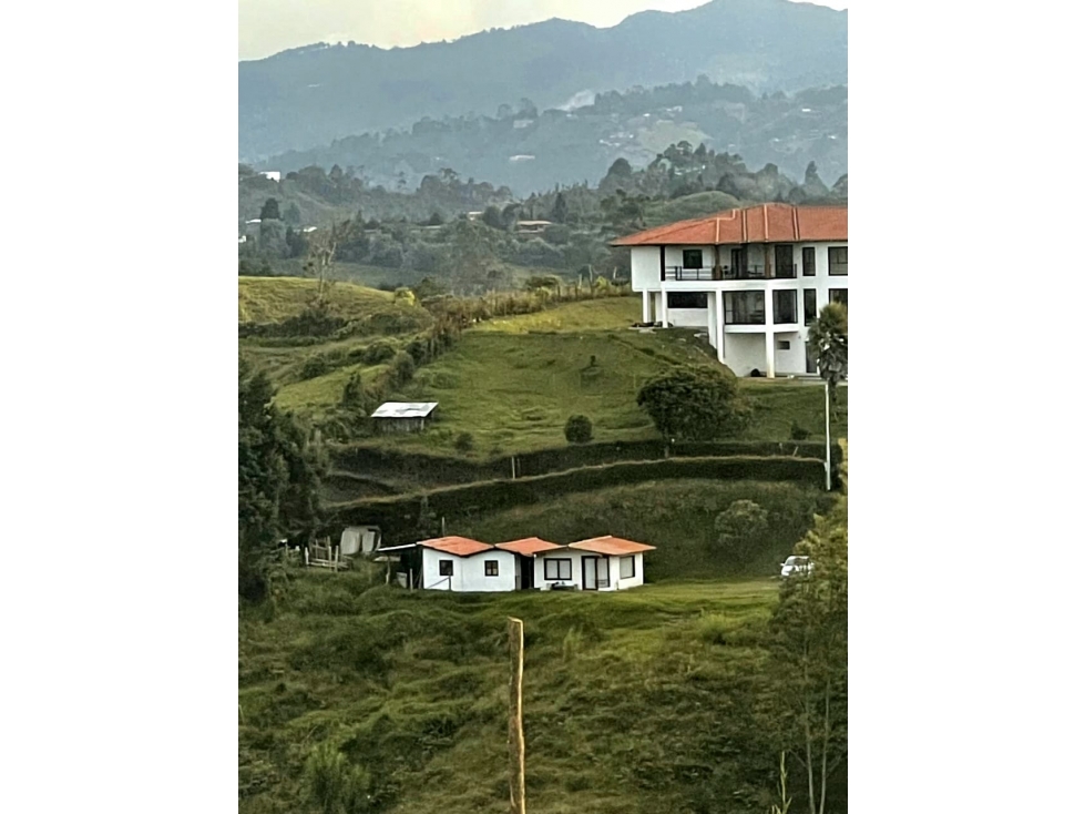 SE VENDE CASA INDEPENDIENTE EN RIONEGRO