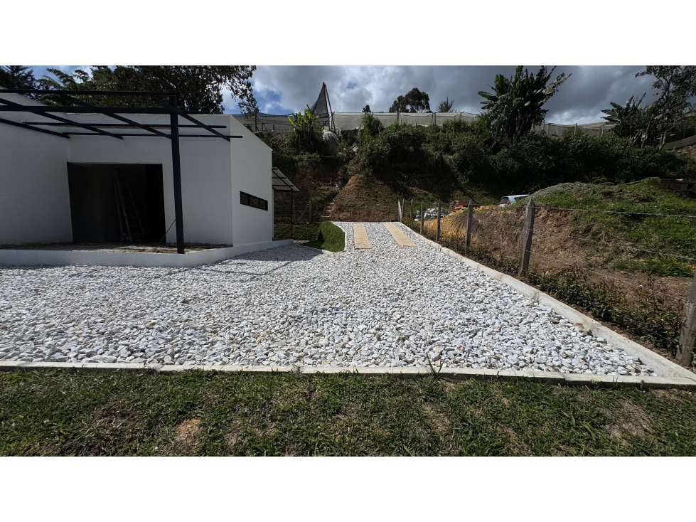 SE VENDE CASA EN SANTUARIO A 6 MIN DE LA AUTOPISTA MED - BOG - 3