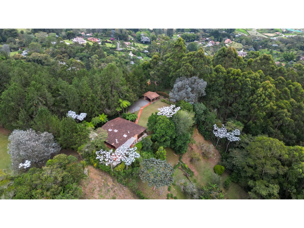 HERMOSA CASA RUSTICA EN PARCELACION EN LA VIA RIONEGRO - LA CEJA — foto 3