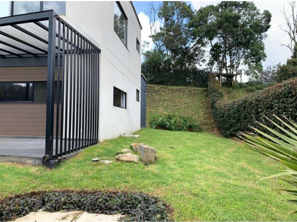 CASA CON ESPECTACULAR VISTA EN EL ALTO DE LAS PALMAS — foto 4