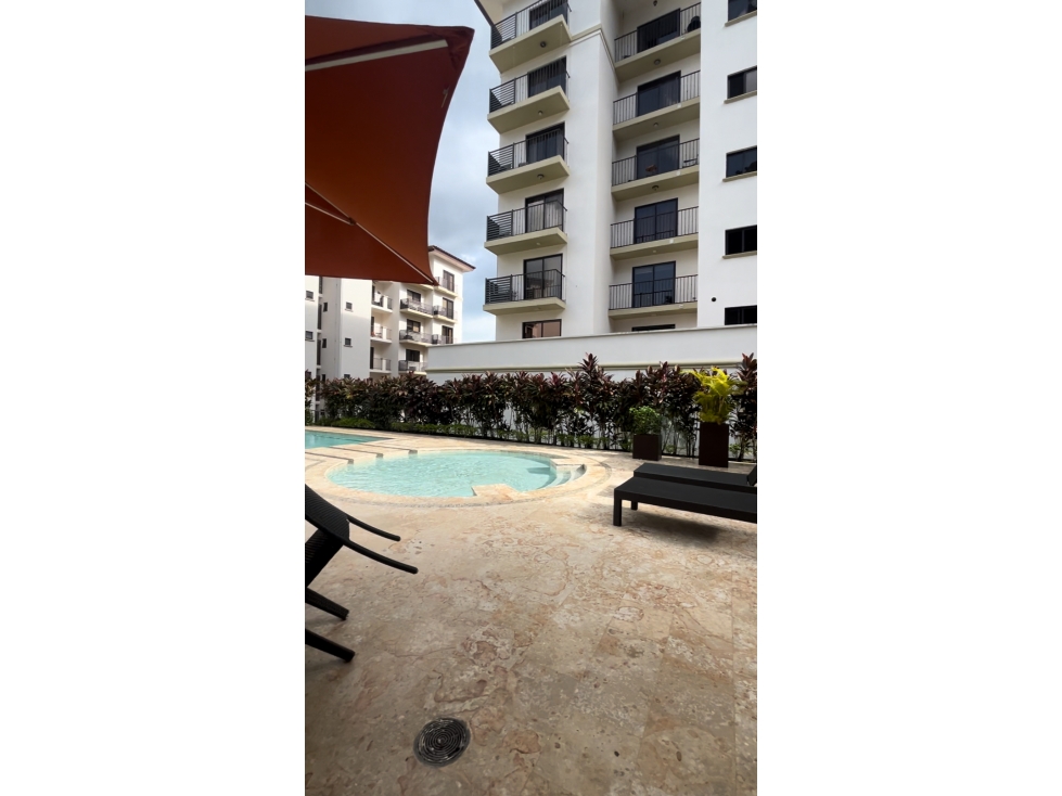 Alquiler Apartamento Embassy Village